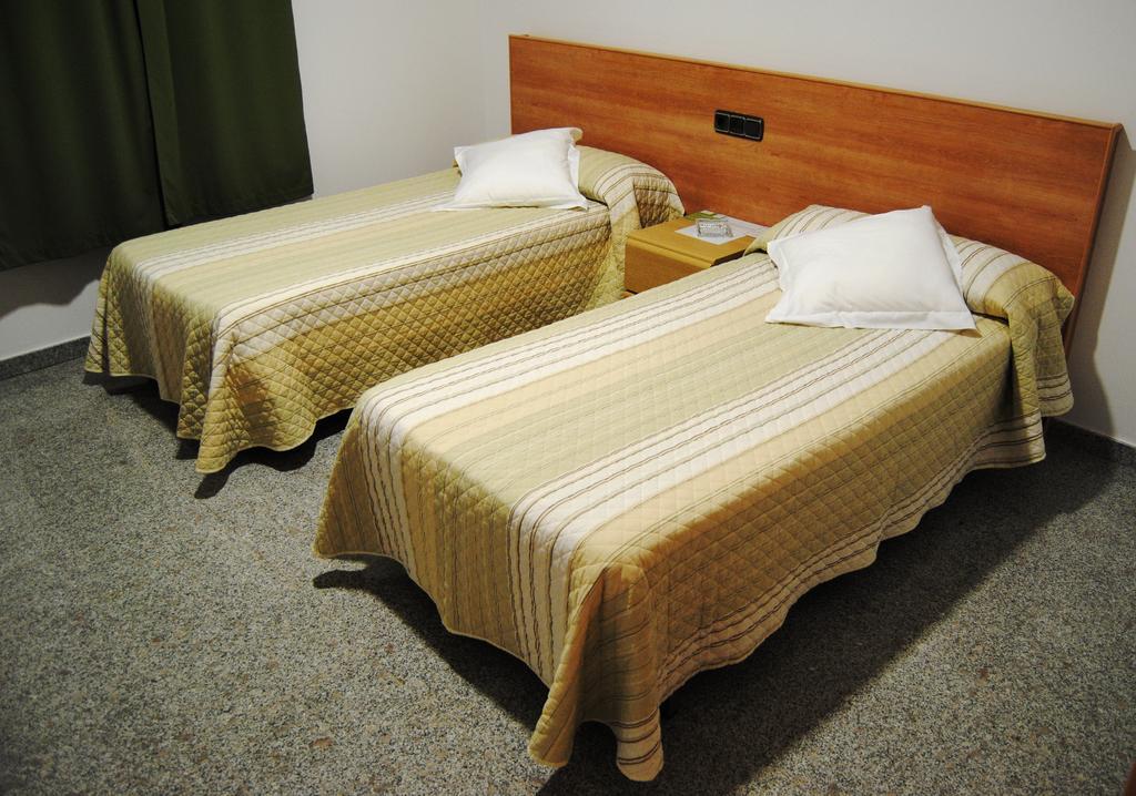Hotel Albanta La Lantejuela Camera foto