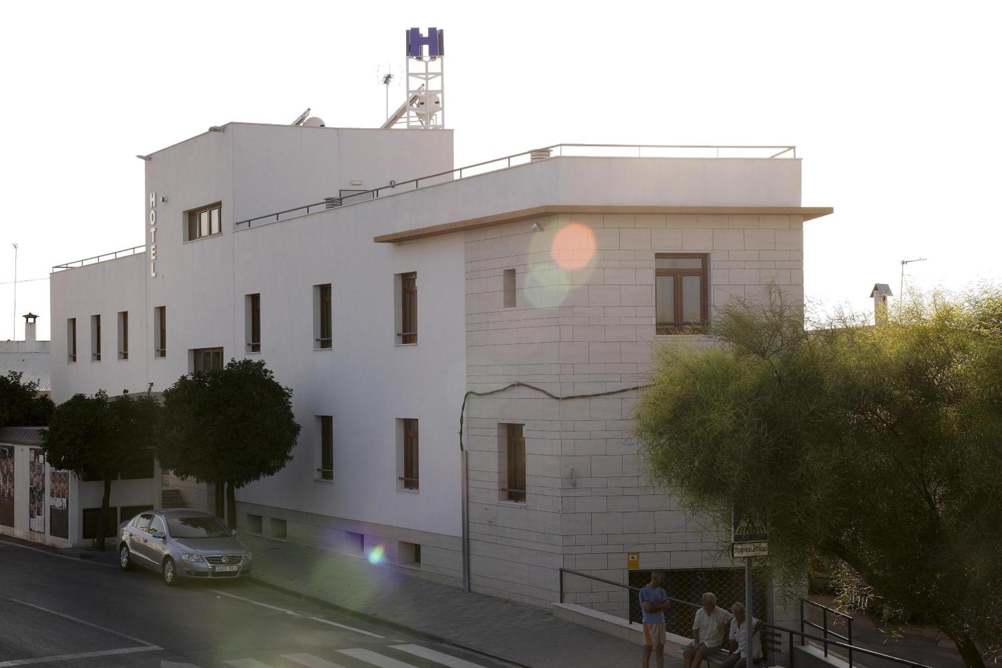 Hotel Albanta La Lantejuela Esterno foto