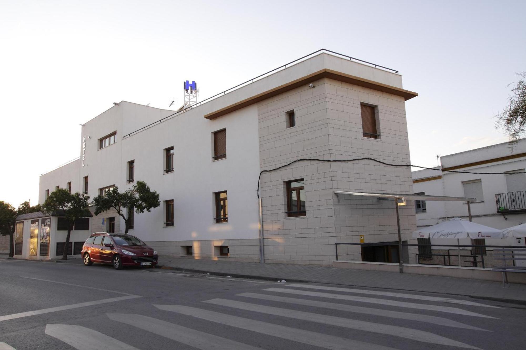 Hotel Albanta La Lantejuela Esterno foto