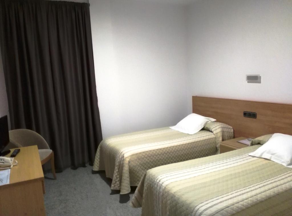 Hotel Albanta La Lantejuela Esterno foto